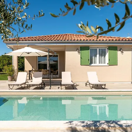 Stunning In Labin With Outdoor Swimming Pool Labin (Istria)