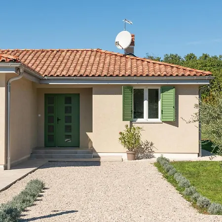 Stunning In Labin With Outdoor Swimming Pool *